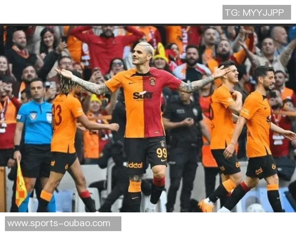 加拉塔萨雷主帅称欧冠收获关键1分满意球员表现展现团队精神